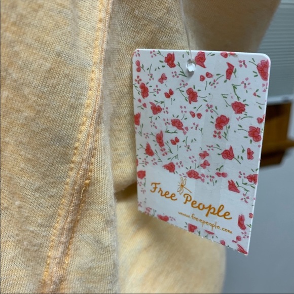 NWT We The Free distressed palm tree T-shirt - Picture 7 of 16